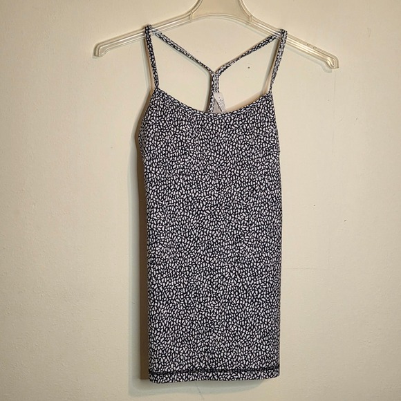Lululemon Tank Top Black White Patterned Activewear Size 8 - Picture 1 of 8